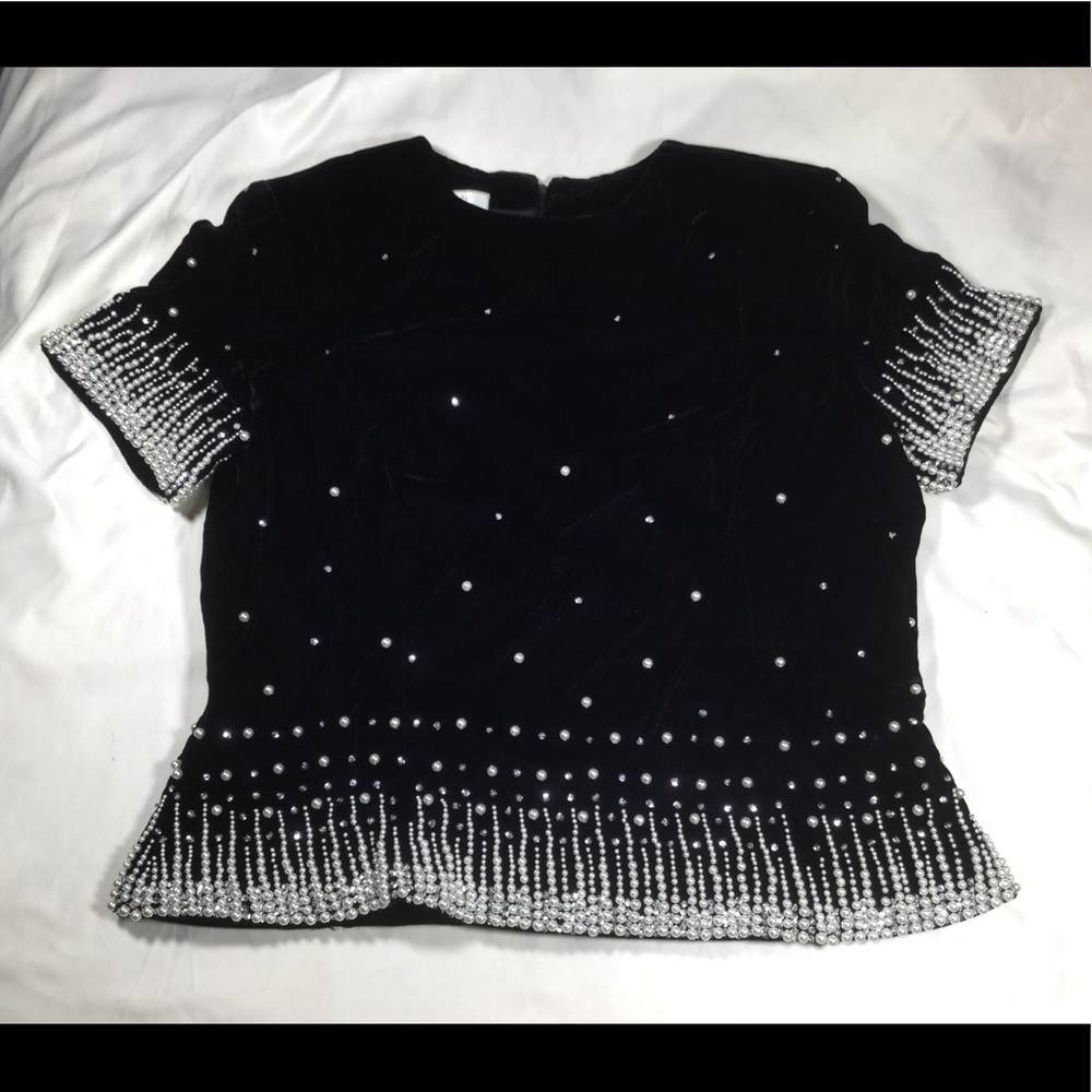 Vintage Vie Victoria Royal Pearl Beaded Top 14